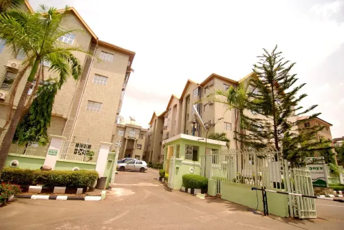 Onyx Hotel & Apartments