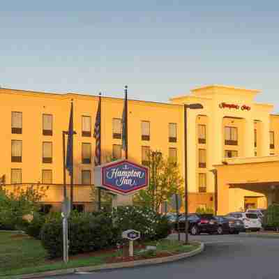 Hampton Inn Brattleboro Hotel Exterior