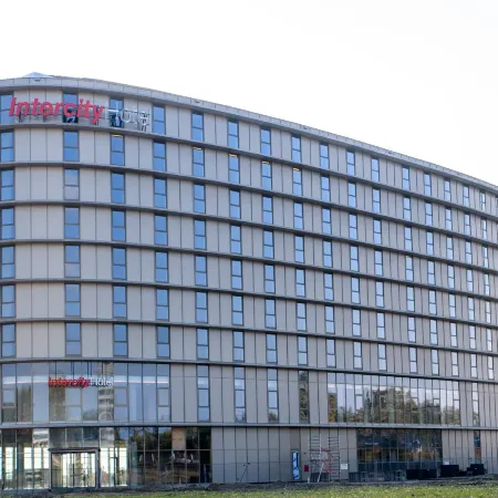 IntercityHotel Amsterdam Schiphol Airport