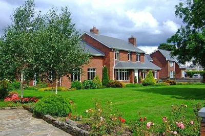 Rosdarrig Bed & Breakfast Hotel dekat Rockingham gate Lodges