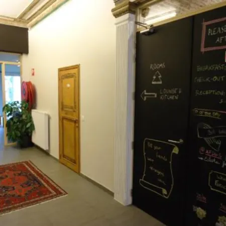 KaBa Hostel Отели рядом с достопримечательностью «Парк Цитадели»