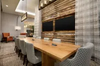 Hilton Garden Inn Birmingham Downtown - bar