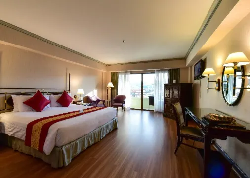 ห้องดีลักซ์ปีก 4 (อาคาร) เตียงคู่หรือเตียงแฝด