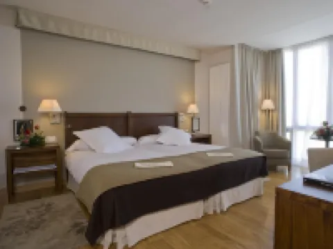 Parador de Argomaniz Hotels in Alava