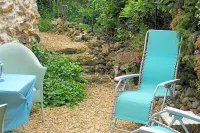 Ecolodges en Provence Hotels in Saint-Maximin-la-Sainte-Baume