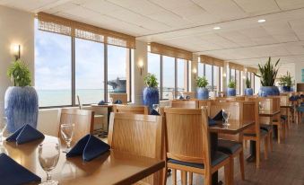 DoubleTree by Hilton Corpus Christi Beachfront