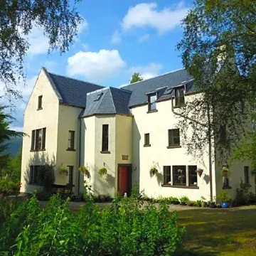 Kettle House B&B Отели рядом с достопримечательностью «The Clansman Centre»