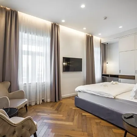 Budapest Eye- Boutique Suites, by Bqa