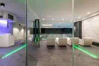 Hotel Miletto - parkir
