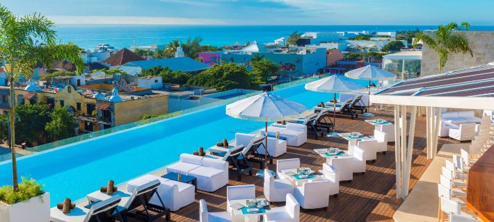 The Fives Downtown Hotel & Residences, Curio Collection by Hilton Hotels in Municipio Solidaridad