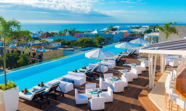 The Fives Downtown Hotel & Residences, Curio Collection by Hilton
