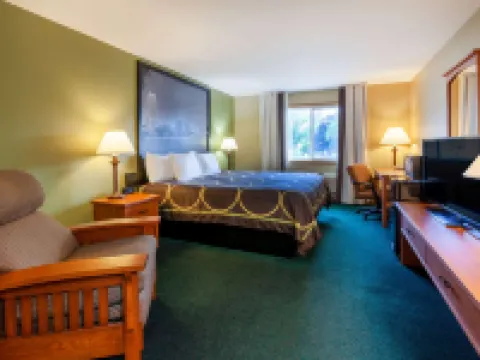 Super 8 by Wyndham Berlin WI Hotels in Green Lake County