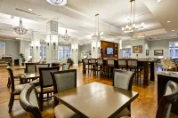 Hampton Inn & Suites Charleston Airport - Parkplatz