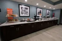 Hampton Inn Searcy - breakfast