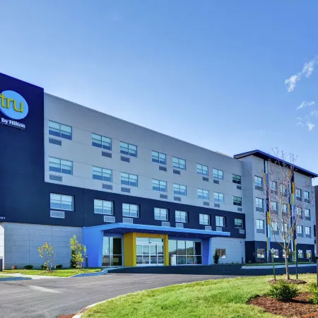Tru by Hilton Shepherdsville Louisville South
