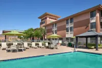 Hampton Inn Phoenix/Anthem Hotels in New River