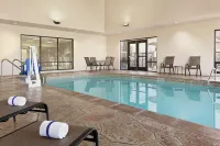 Hampton Inn & Suites Enid - parking