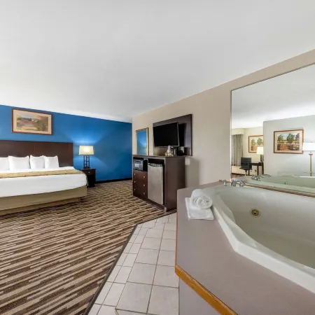Baymont by Wyndham Springfield South Hwy 65 Hotels in Springfield