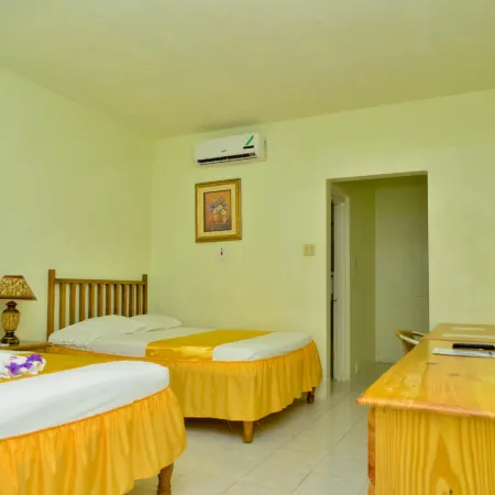 Fun Holiday Beach Resort