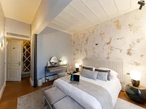Castellano Hotel & Suites