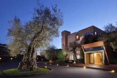 Four Points by Sheraton Siena Hotels near Il Kroeg birreria tedesca