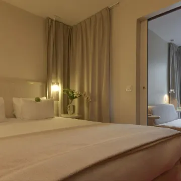 Hotel Le Quartier Bercy Square Отели рядом с достопримечательностью «11-й округ: Бастилия»