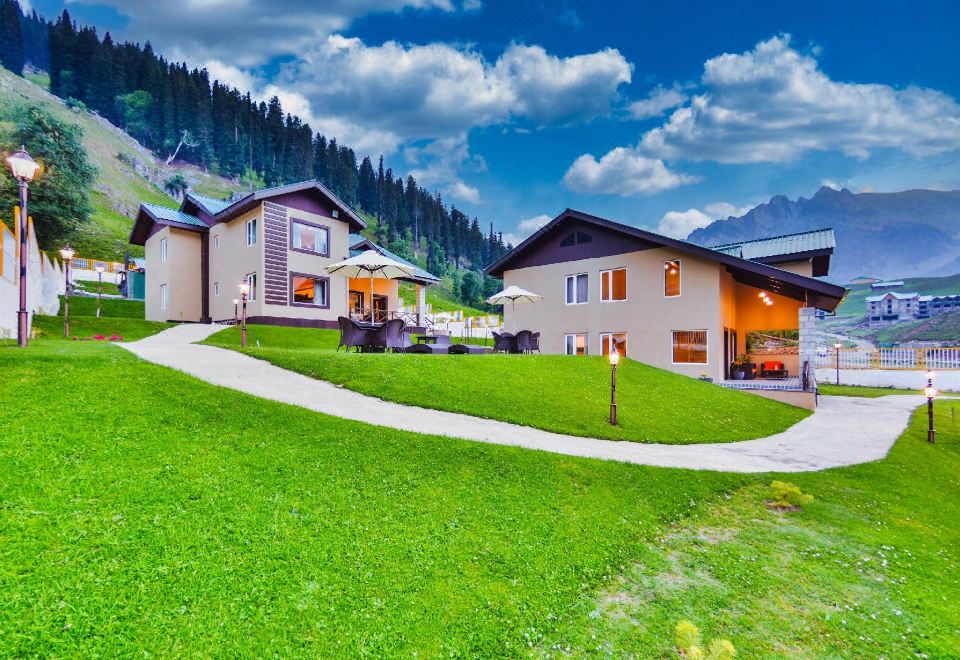 hotel overview picture