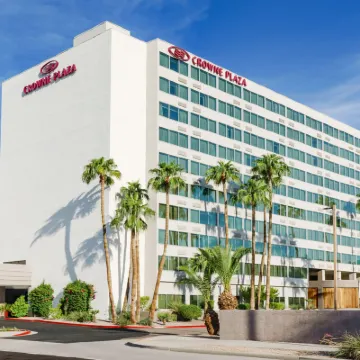 Crowne Plaza PHOENIX AIRPORT - PHX by IHG Hotels near Ballet Arizona