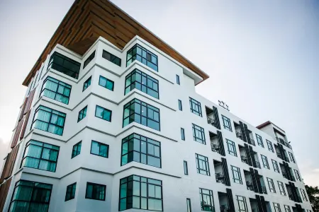 Triple Z Hotel
