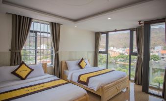 Sun Lake Hotel
