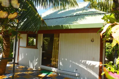 Fare Maheata Hotels in 