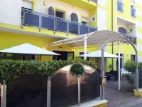 Hotel Dream