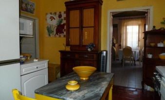 House with 2 Bedrooms in Aregno, with Wonderful City View, Furnished T