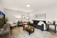 Breathtaking Condo in the Heart of Old Town