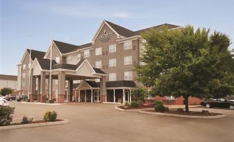 Country Hearth Inn & Suites Bowling Green