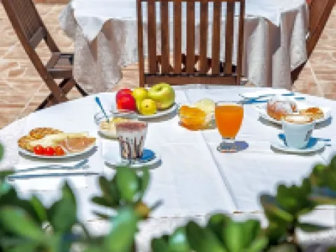 盆景飯店 聖特奧多羅住宿飯店