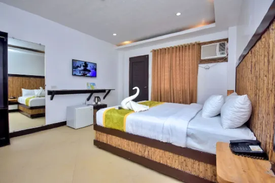 Bamboo Beach Resort & Restaurant