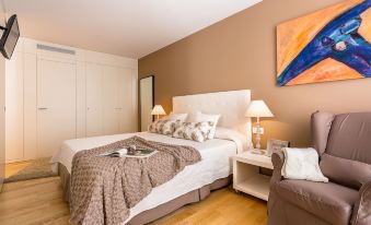 Urban District Apartments - Rambla Suites & Pool