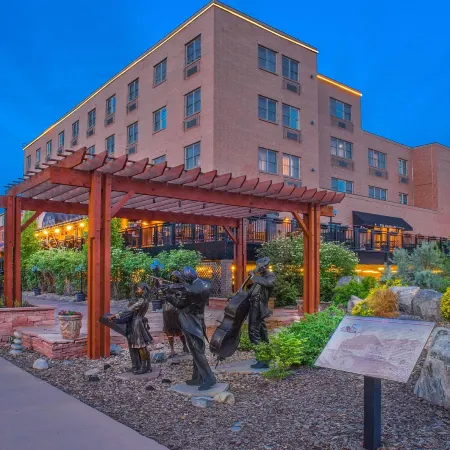 The Golden Hotel, Ascend Hotel Collection