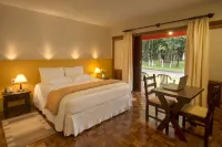 Hotel Jardim Europa Hotels near Paróquia Nossa Senhora da Natividade