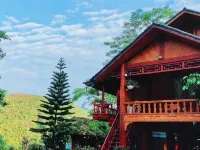 Sapanapro Homestay Ta Phin Hotels near Ta Phin Village