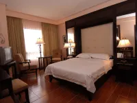 Planta Centro Bacolod Hotel & Residences