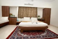 Hotel Sai Sangam Loni Khurd Shree Swami Samartha Kendra 주변 호텔
