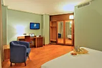 Hotel Porcel Avant Hotels in Torrejon De Ardoz