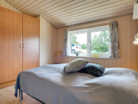 "Ivar" - 900m from the Sea