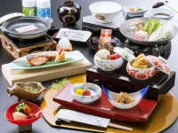 Hirugami Grand Hotel Tenshin Hotels in Achi