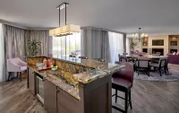 Loews Ventana Canyon Resort - bar