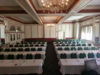 Carrington Hotel