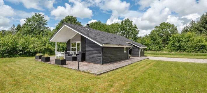 "Estrid" - 30km from the Sea Hotels in Arrild