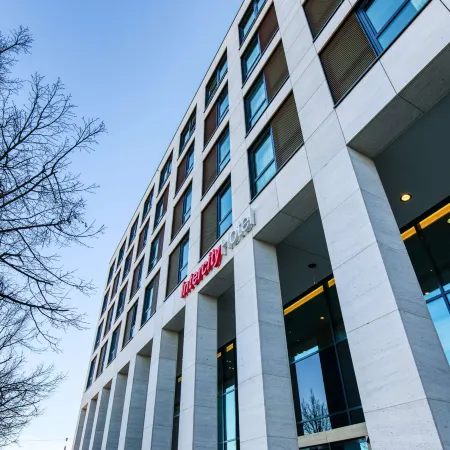 IntercityHotel Berlin Airport BER Terminal 1+2